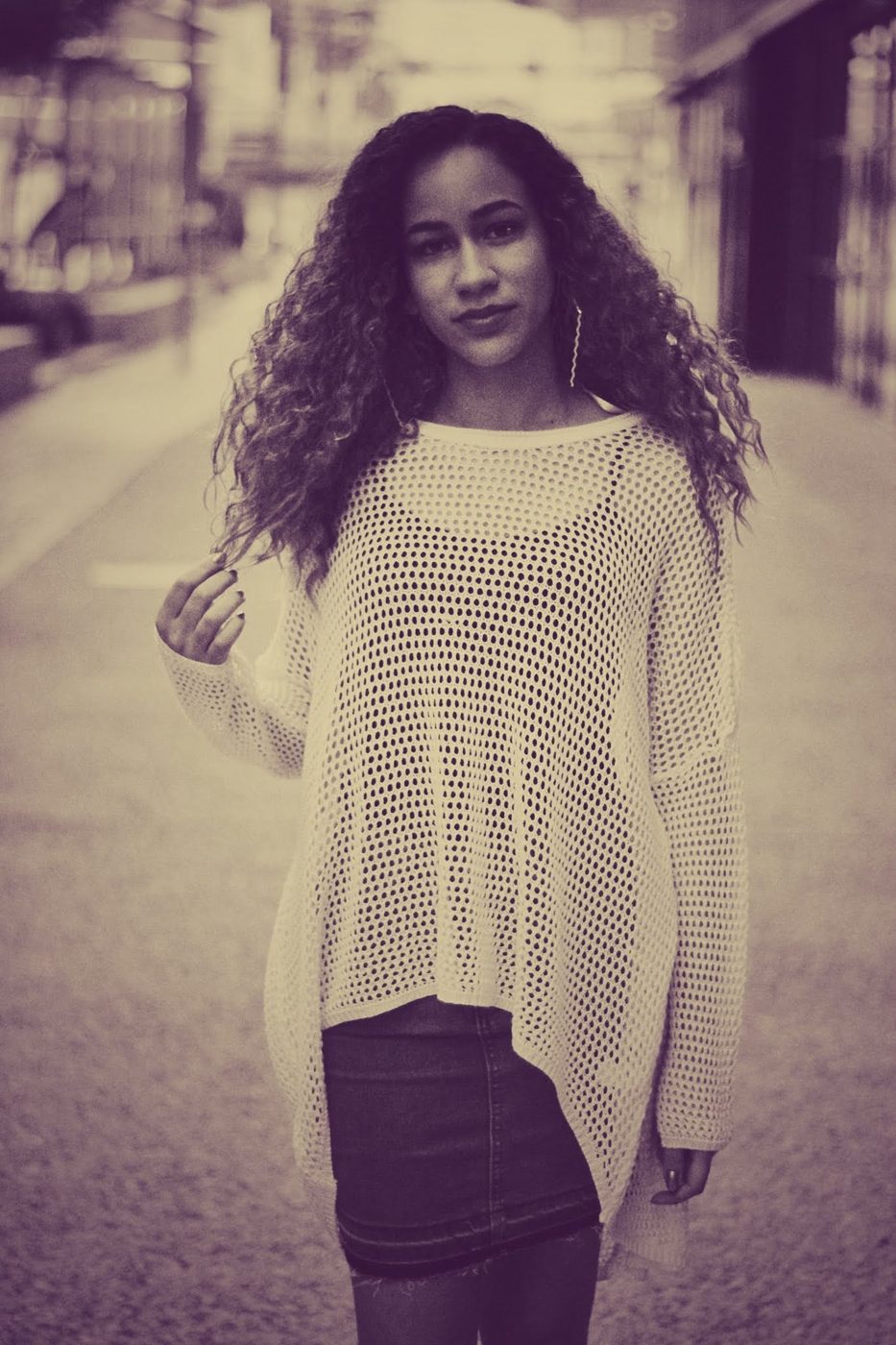 Hannah Kerchhoff modelling