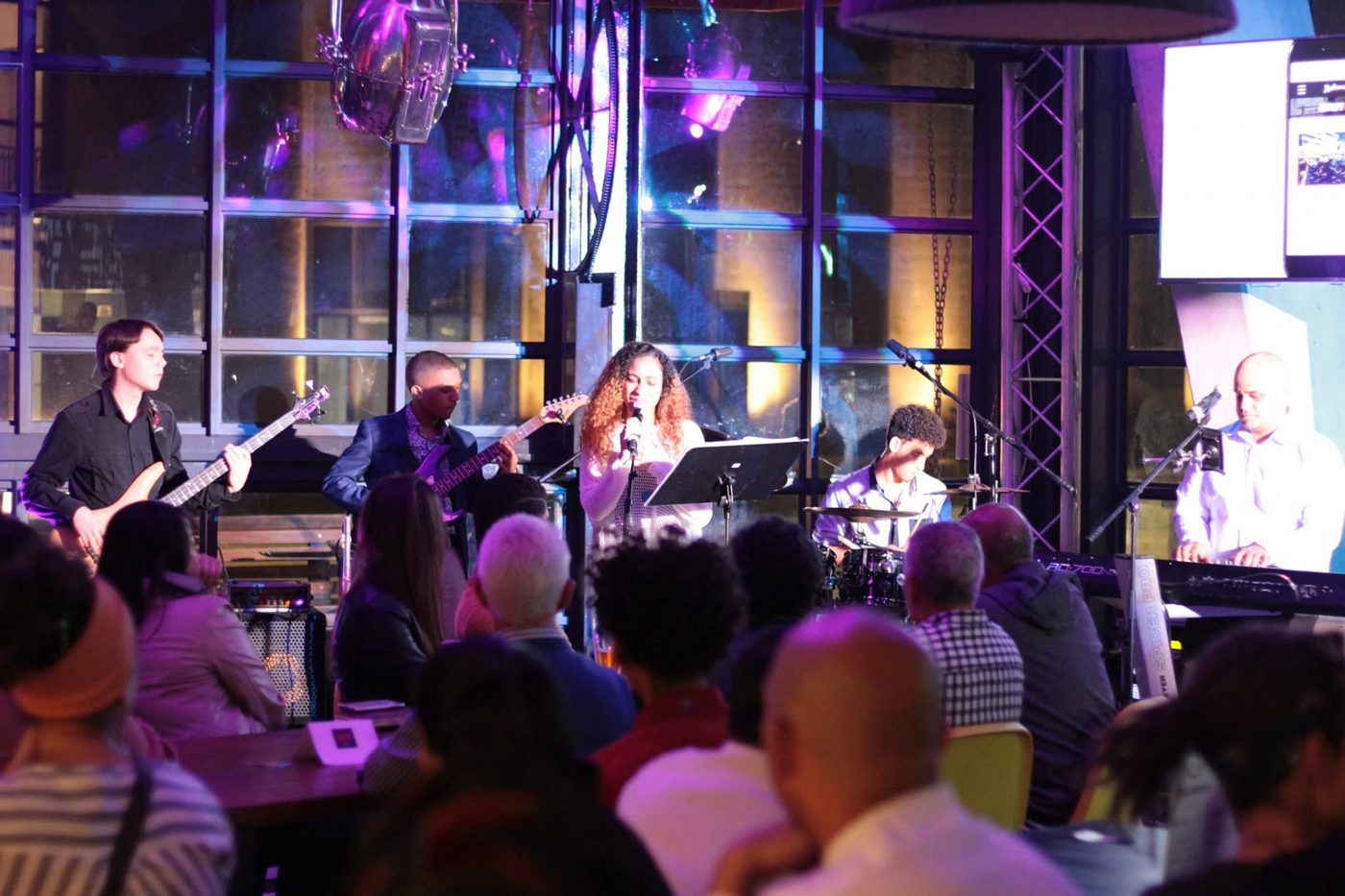 Hannah Kerchhoff performing live at Radisson Red